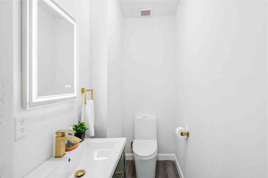 New! Havana Nights Villa ! Walk To Calle Ocho! Miami Exterior foto